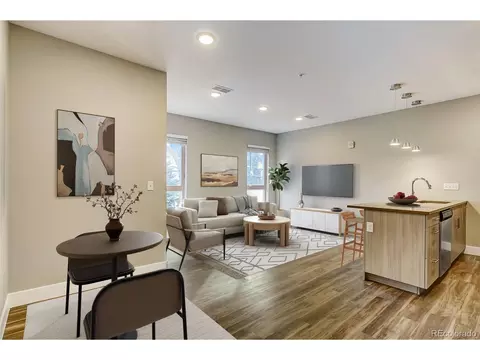 2374 S University Blvd #214, Denver, CO 80210