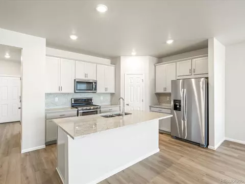 9119 Pitkin St, Commerce City, CO 80022 photo 9