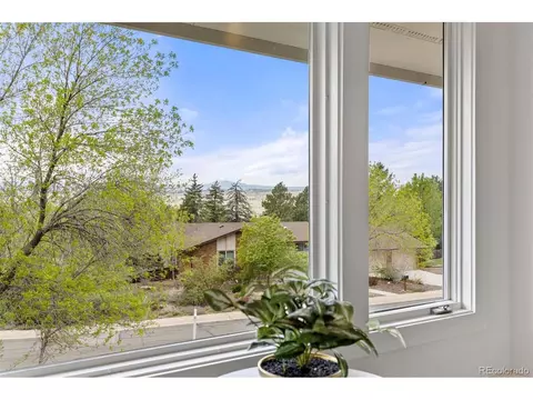 33 Oakridge Dr, Castle Rock, CO 80104