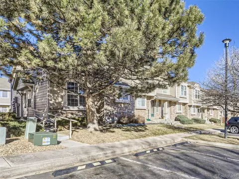 1255 S Zeno Cir #F, Aurora, CO 80017