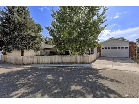 2927 Yellow Wood Ct, Loveland, CO 80538
