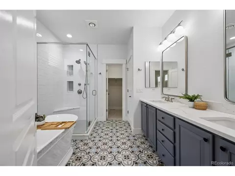 Bath - 7824 E 7th Ave, Denver, CO 80230 photo 2 of 6