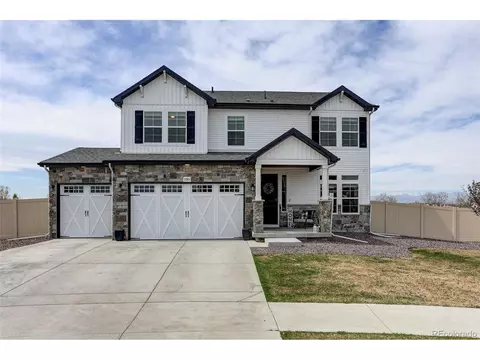 3780 Sprucewood Dr, Johnstown, CO 80534