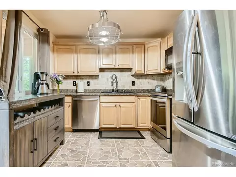 385 E 112th Dr, Northglenn, CO 80233 photo 7