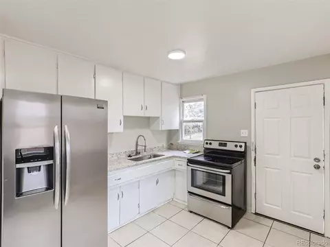 10550 E 7th Ave, Aurora, CO 80010 photo 9