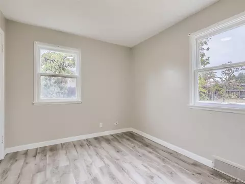 10550 E 7th Ave, Aurora, CO 80010 photo 14