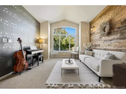 3908 S Malta Ct, Aurora, CO 80013