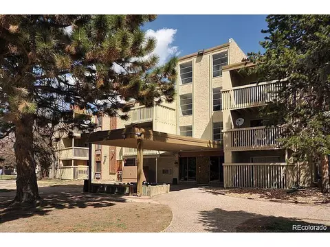 1300 S Parker Rd #313, Denver, CO 80231