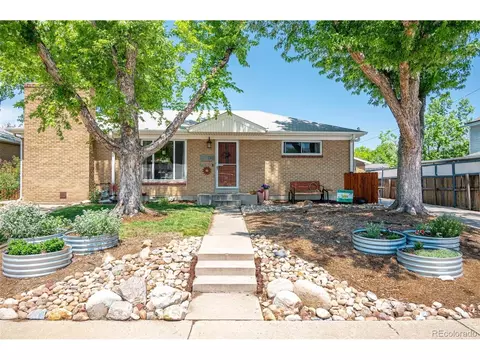 1341 E 105th Pl, Northglenn, CO 80233