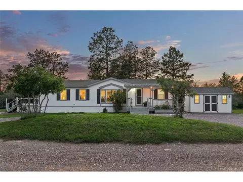 652 Verdos Dr, Elizabeth, CO 80107