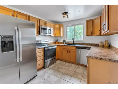 684 Madison Way, Bennett, CO 80102 photo 6