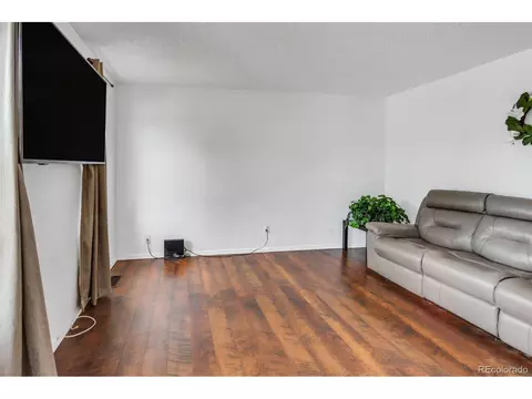 684 Madison Way, Bennett, CO 80102 photo 3