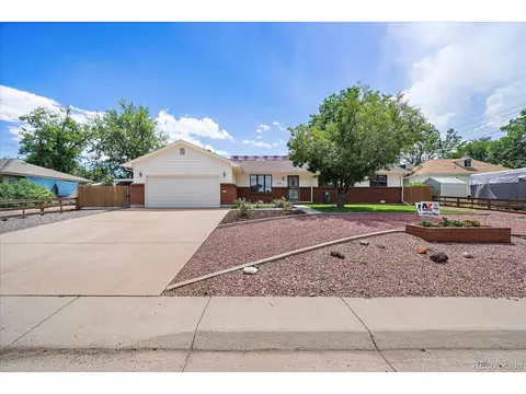 1936 W Peakview Ave, Littleton, CO 80120
