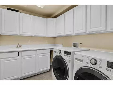 693 Syracuse St, Denver, CO 80230 photo 38