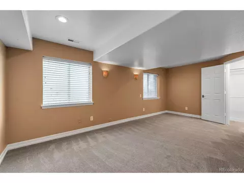 693 Syracuse St, Denver, CO 80230 photo 37