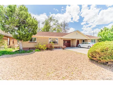 9940 W 21st Ave, Lakewood, CO 80215