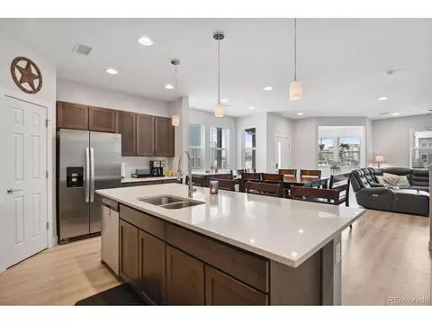 16221 E Bolling Dr, Denver, CO 80239 photo 15