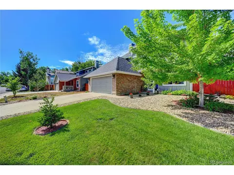 18364 E Union Dr, Aurora, CO 80015 photo 2