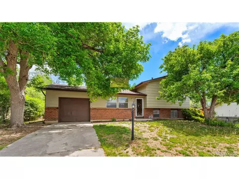 4913 Bradley Ln, Colorado Springs, CO 80911