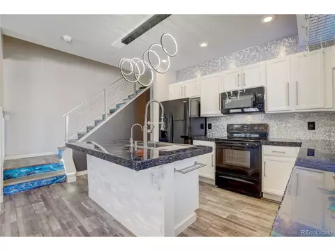 16076 Elk Dr, Denver, CO 80239 photo 14