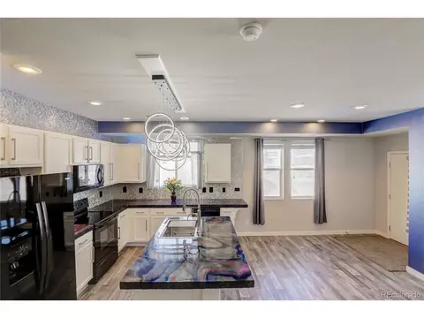 16076 Elk Dr, Denver, CO 80239 photo 21