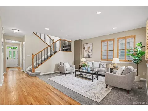 1372 S Duquesne Ct, Aurora, CO 80018