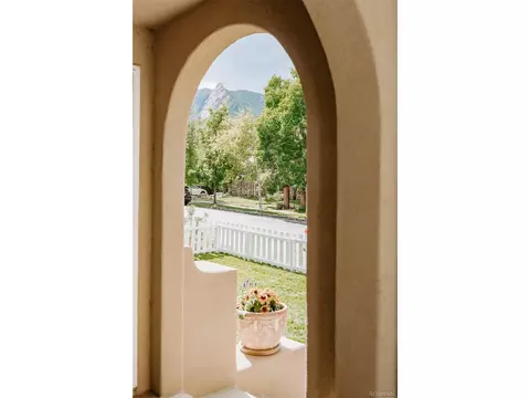 836 9th St, Boulder, CO 80302 photo 2