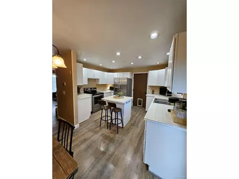2034 S Truckee St, Aurora, CO 80013