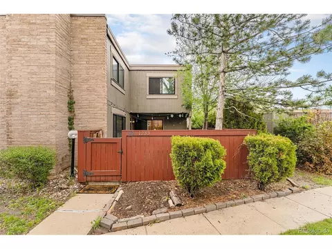 1233 S Yosemite Way #76, Denver, CO 80247