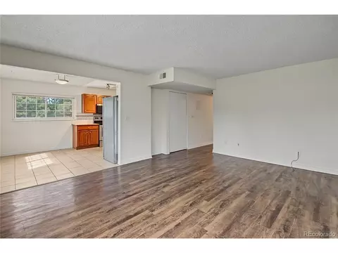6800 E Tennessee Ave #612, Denver, CO 80224