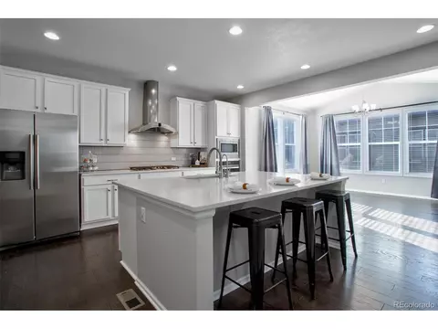 7783 S Quantock Way, Aurora, CO 80016 photo 2