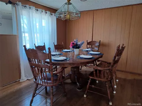 5567 Carson Way, Denver, CO 80239 photo 3