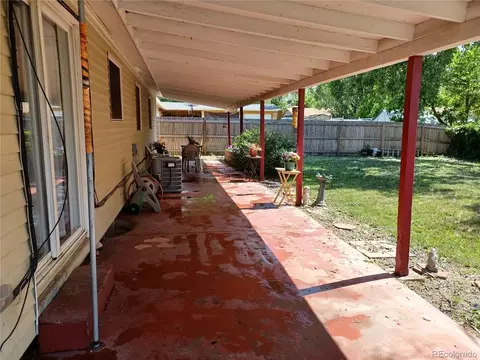 5567 Carson Way, Denver, CO 80239 photo 4