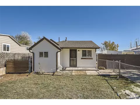 3336 S Clay St, Englewood, CO 80110