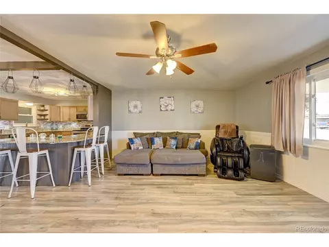 550 3rd St, Bennett, CO 80102 photo 4
