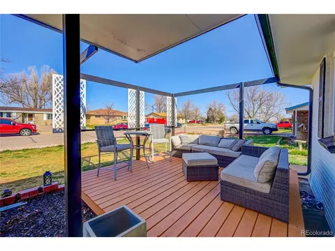 550 3rd St, Bennett, CO 80102 photo 2