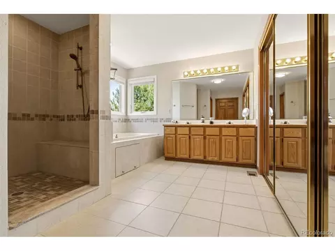 Bath - 16254 E Prentice Pl, Centennial, CO 80015 photo 2 of 5