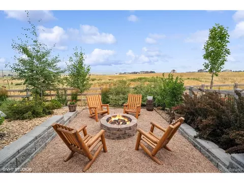 9158 Fraser River St, Littleton, CO 80125
