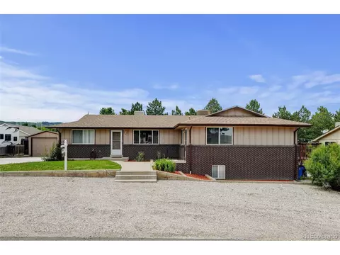 753 Gardenia St, Golden, CO 80401