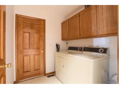 Undisclosed, Arvada, CO 80002 photo 33