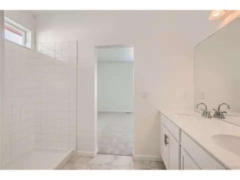27560 E Cedar Pl, Aurora, CO 80018 photo 15