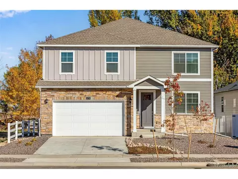 810 N Clubview St, Watkins, CO 80137