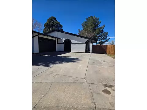 1051 Jasper St, Aurora, CO 80011