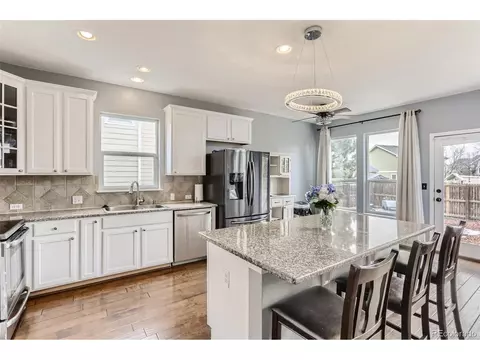 15647 E 7th Ave, Aurora, CO 80011 photo 8