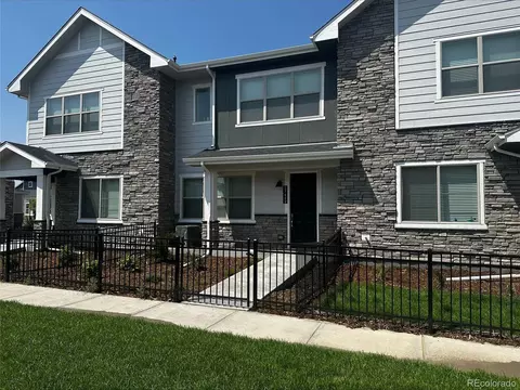 87 N Waterloo St, Aurora, CO 80018
