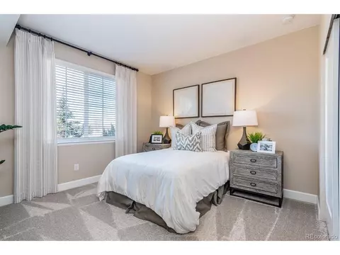 4313 S Liverpool Ct, Aurora, CO 80015 photo 14