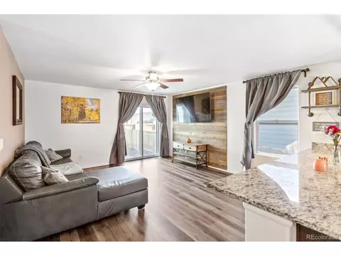 47335 Lilac Ave, Bennett, CO 80102 photo 3