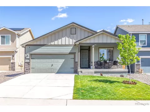 47335 Lilac Ave, Bennett, CO 80102 photo 2
