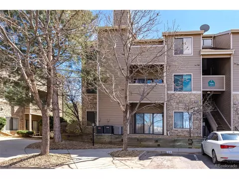 7414 S Alkire St #101, Littleton, CO 80127
