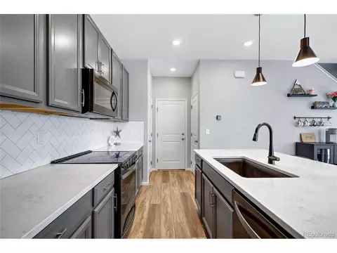 21260 E Radcliff Pl, Aurora, CO 80015 photo 10